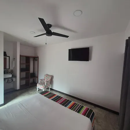 Itza Hotel Akumal