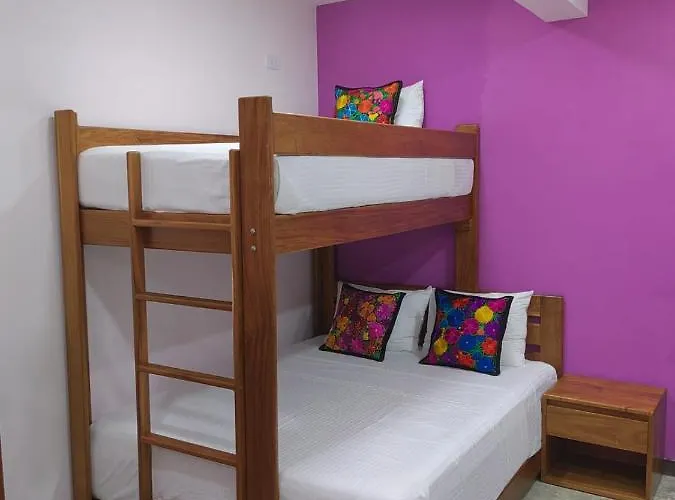 Itza Hotel