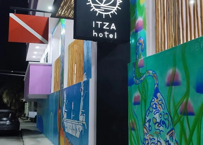 Itza Hotel Akumal